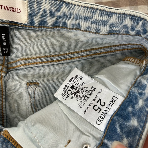 Free People Driftwood Farrah Floral Embroidered Jeans - Picture 5 of 5